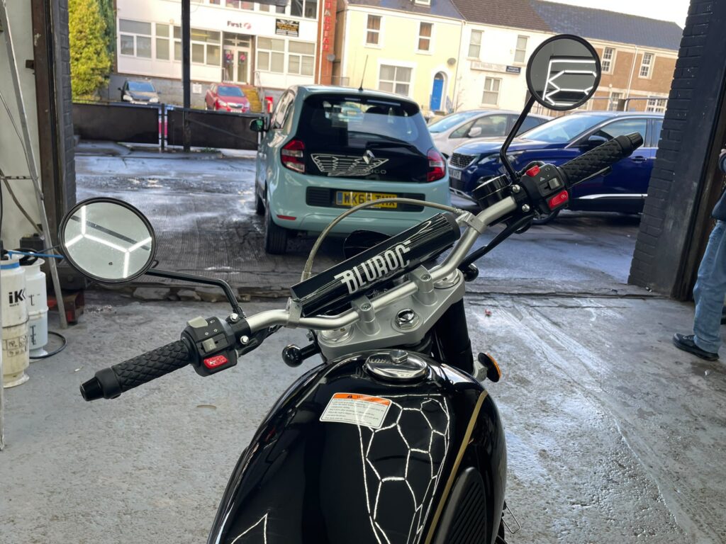 BLUROC MOTORCYCLES HERO 0.125 2026